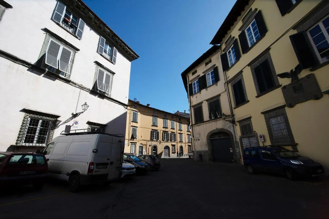 Venus Luxury Apartment In Center Town Lucca