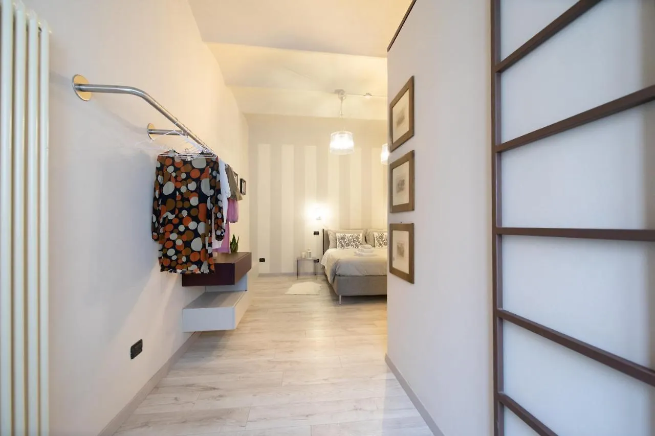 Venus Luxury Apartment In Center Town Lucca