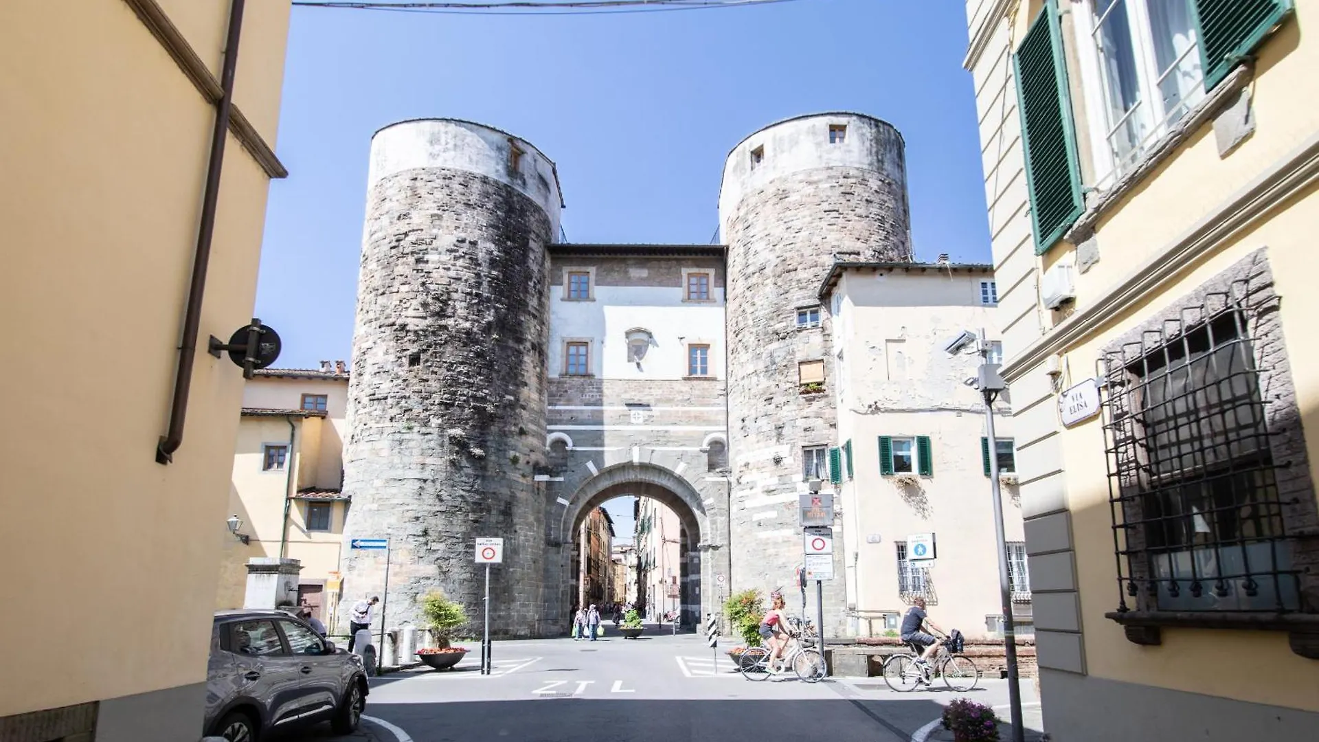 Venus Luxury Apartment In Center Town Lucca
